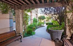 MorningStar Senior Living of Pasadena - Gallery Image 6