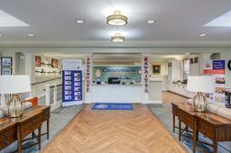 Commonwealth Senior Living at the Ballentine - Gallery Image 4