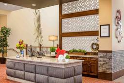 MorningStar Assisted Living & Memory Care at Jordan Creek - Gallery Image 3