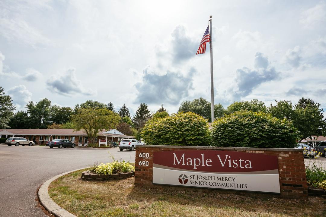 Maple Vista - Gallery Image 1