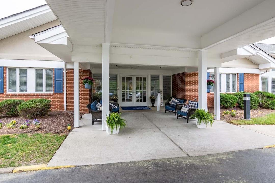 Commonwealth Senior Living at Churchland House