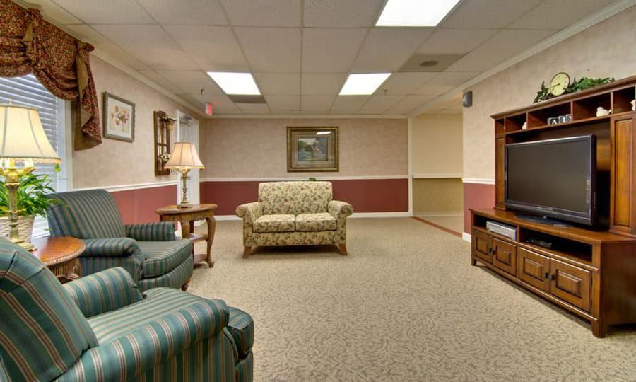 Spencer Place Senior Living - Gallery Image 5