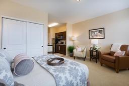 Three Oaks Assisted Living and Memory Care - Gallery Image 5