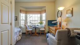 Forest Glen Assisted Living - Gallery Image 6