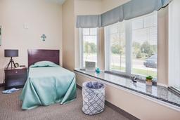 Forest Glen Assisted Living - Gallery Image 5