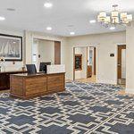 The Waters of Excelsior Senior Living - Gallery Image 3