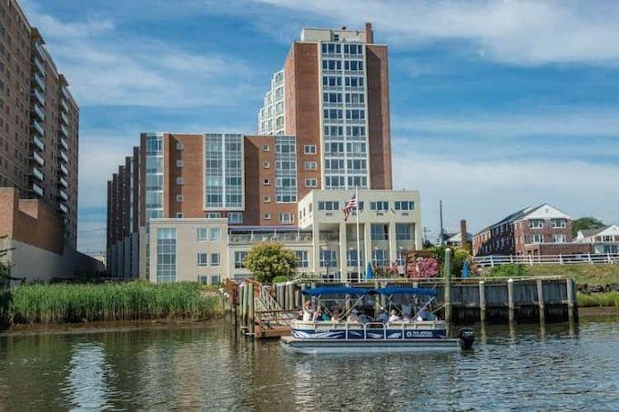 Atrium At Navesink Harbor, The