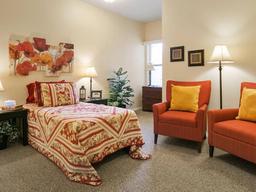 River Oaks Assisted Living & Memory Care - Gallery Image 1