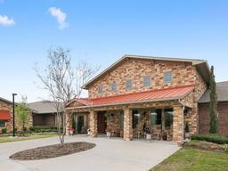 River Oaks Assisted Living & Memory Care - Gallery Image 6