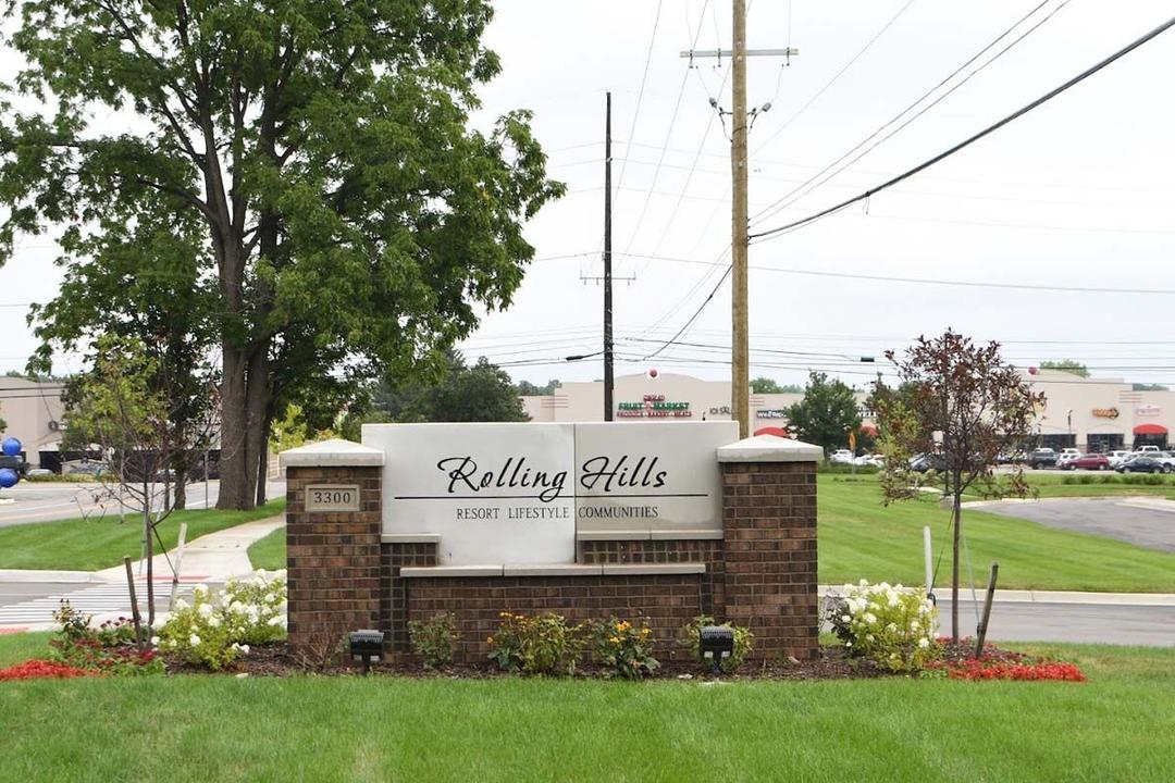 Rolling Hills Retirement Community - Gallery Image 1