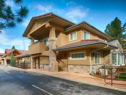 Pacifica Senior Living Pinehurst - Gallery Image 3