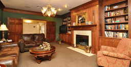 Rose Wood Manor - Gallery Image 1