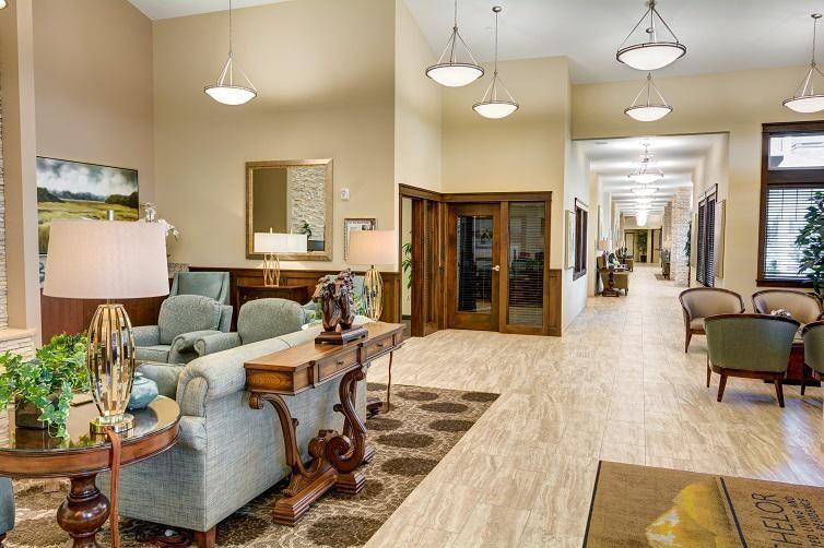 Mt. Bachelor Assisted Living and Memory Care - Gallery Image 6