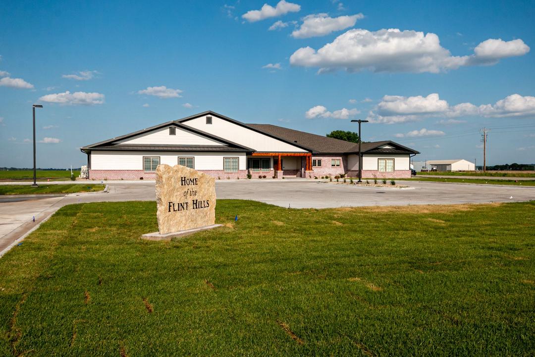 Home of the Flint Hills In Silver Lake - Gallery Image 4