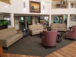 Solstice Senior Living at Mesa View - Gallery Image 5