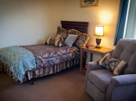 Tri-Cities Assisted Living and Memory Care - Gallery Image 6