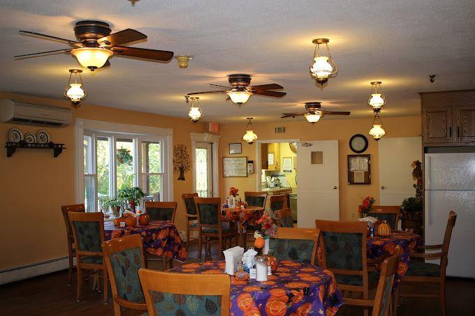 Shady Oaks Assisted Living - Gallery Image 6