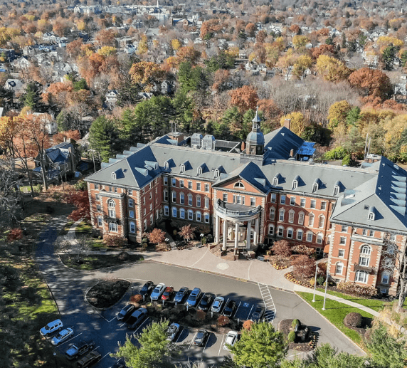 Peregrine Senior Living at Hamilton Heights - Gallery Image 5