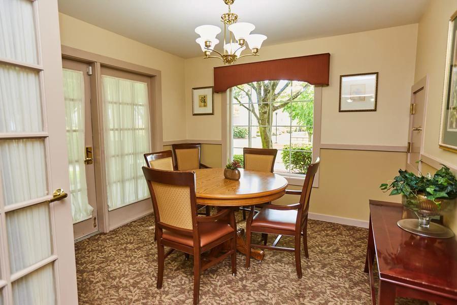 Jurgens Park Senior Living - Gallery Image 6