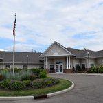 Stone Creek Assisted Living & Memory Care - Gallery Image 2