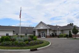 Stone Creek Assisted Living & Memory Care - Gallery Image 4