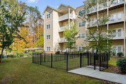 The Mansions at Sandy Springs - Independent Living - Gallery Image 2