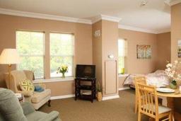 Monmouth Crossing Assisted Living - Gallery Image 6