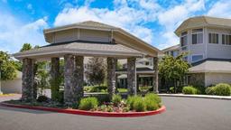 Stone Lodge Gracious Retirement Living - Gallery Image 1