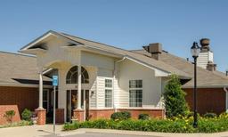 Azalea Court Senior Living - Gallery Image 5