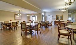 Parkway Cove Senior Living - Gallery Image 5