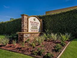 Pacifica Senior Living Riverside - Gallery Image 2