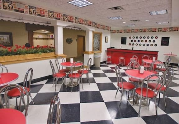 Primrose Retirement Council Bluffs - Gallery Image 4