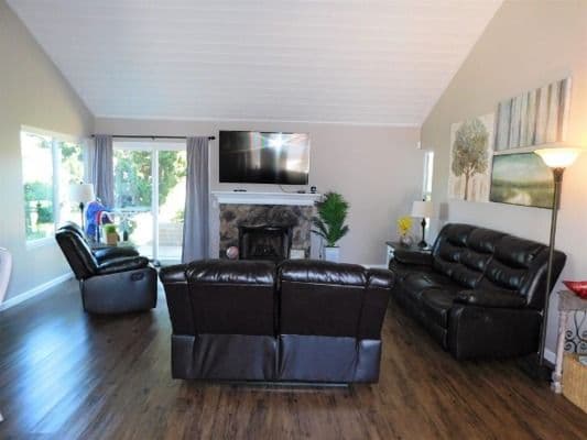 Weaver'S Twin Oaks Villa