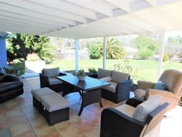 Weaver'S Twin Oaks Villa - Gallery Image 4