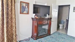 Alta Vista Manor - Gallery Image 5