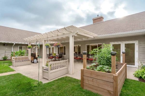 Library Terrace Apartments And Suites