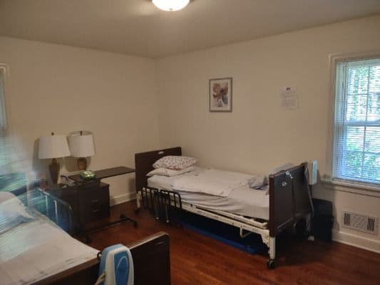 Yama Services Adult Assisted Living - Gallery Image 2