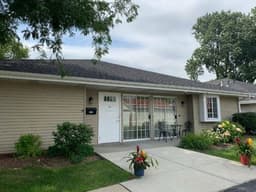 Azalea Place - Gallery Image 1