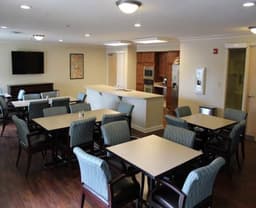 National Church Residences-Chimes Terrace - Gallery Image 4