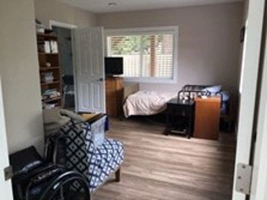 Sunset Foster Home - Gallery Image 5