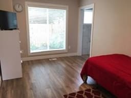 Sunset Foster Home - Gallery Image 6