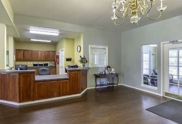 Brookdale Mariana Butte - Gallery Image 4