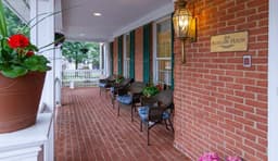 Auxiliary House - Gallery Image 2
