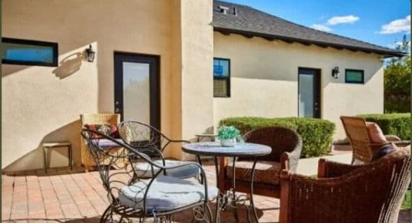 Paradise Living Centers - Gallery Image 3