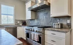 Paradise Living Centers - Gallery Image 2