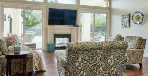Paradise Living Centers - Gallery Image 4