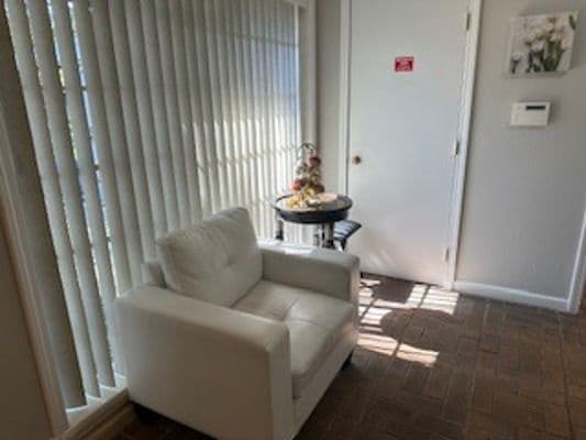 Extended Senior Care & Services - Gallery Image 3