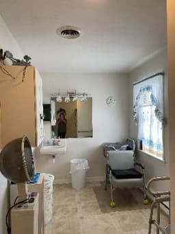 Morning Glory Senior Living - Gallery Image 5
