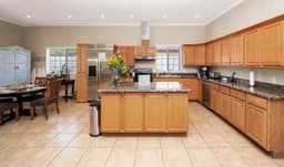Bella Vita Assisted Living - Las Palmaritas - Gallery Image 2