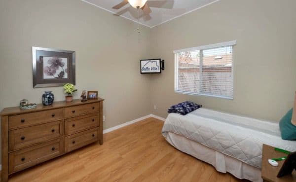 Bella Vita Assisted Living - Las Palmaritas - Gallery Image 5
